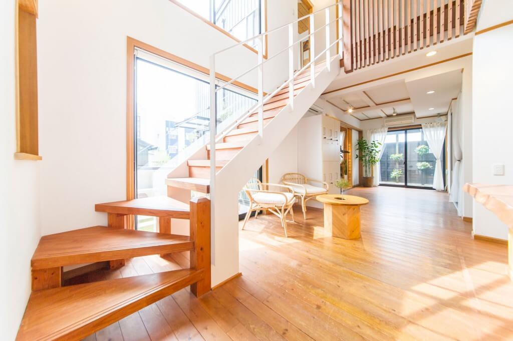 BELEA 極楽店 / Aichi