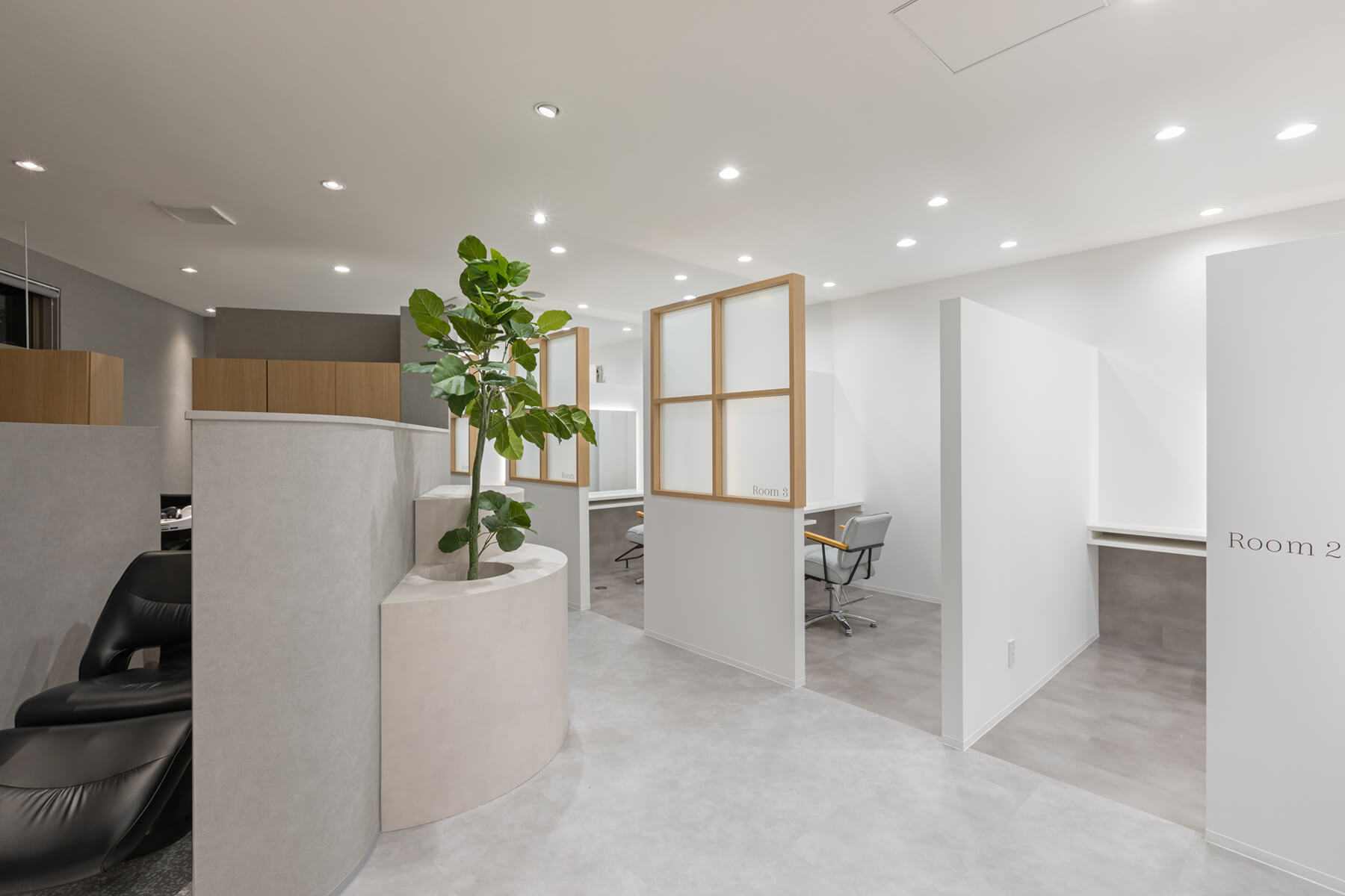 RrSALON / Aichi