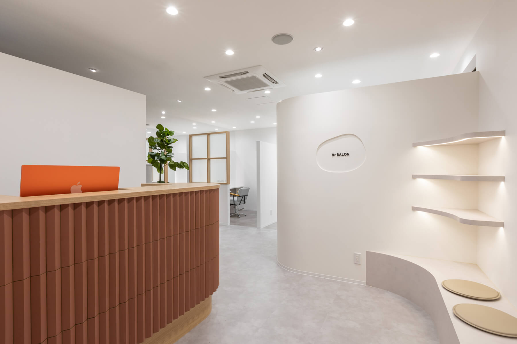 RrSALON / Aichi